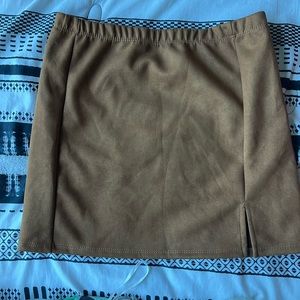 Brown mini bodycon skirt